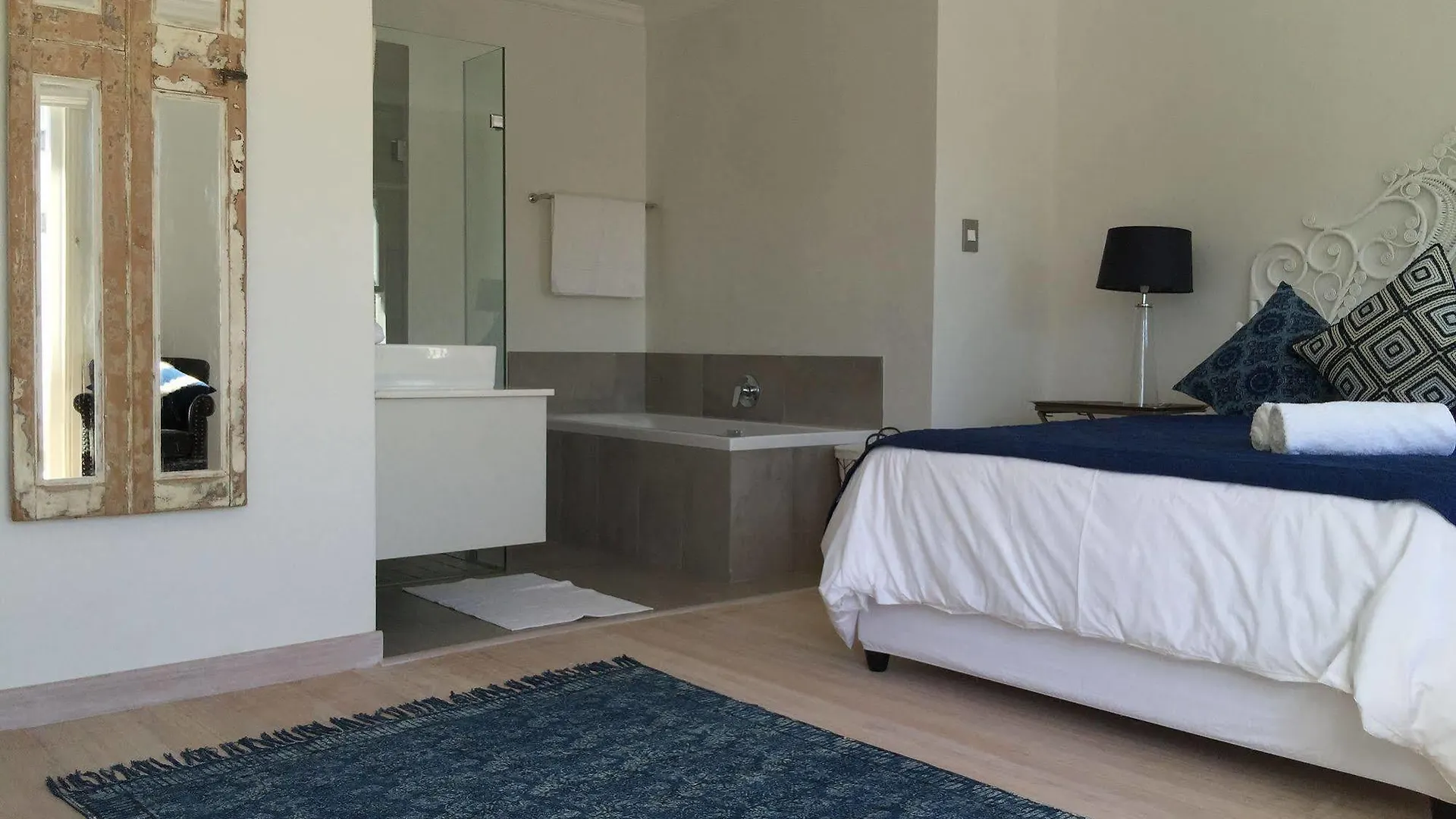 Villa Cricklewood Place - Luxury Holiday Homes Cape Town