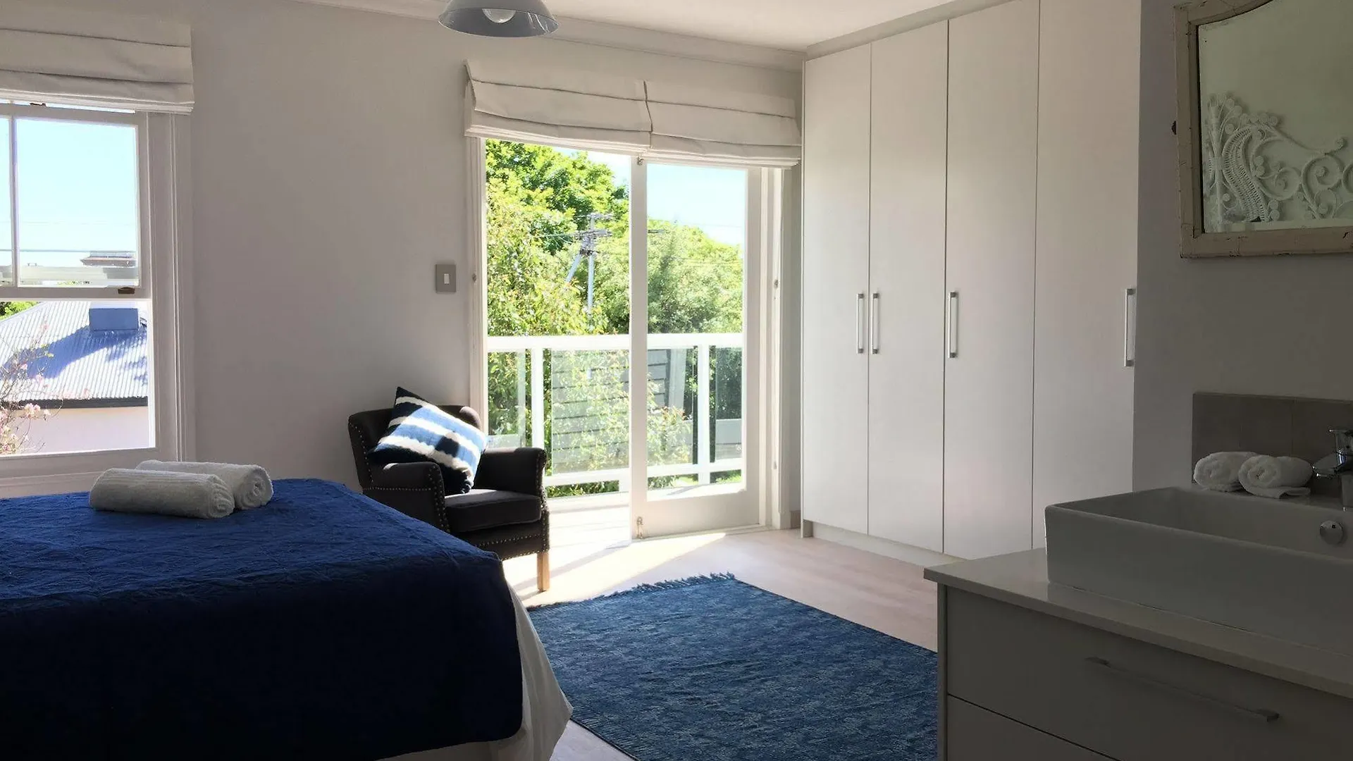 Cricklewood Place - Luxury Holiday Homes Cape Town